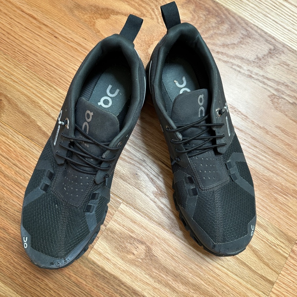 On Women’s Black Waterproof Shoes
